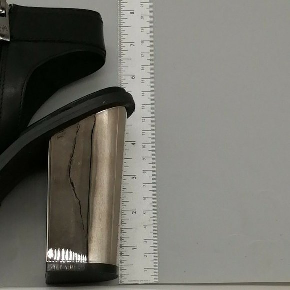 Kristin Cavallari by Chinese Laundry Remi Ankle Boot 8.5 NEW - Picture 7 of 10